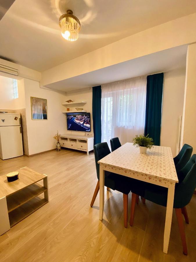 Apartment Andrea Baska Voda Bagian luar foto